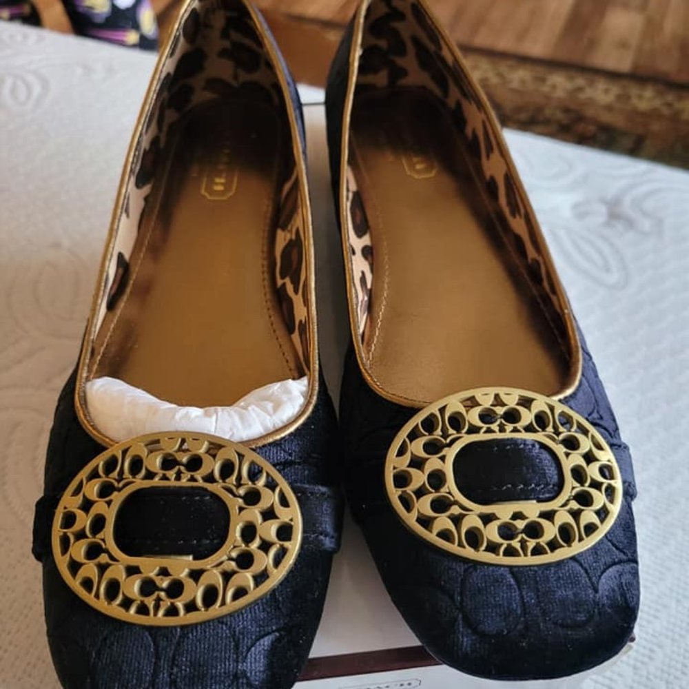 Crushed Velvet Coach Flats Vintage